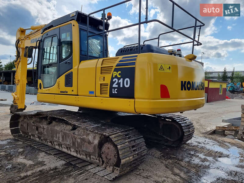 Komatsu PC 210 2015