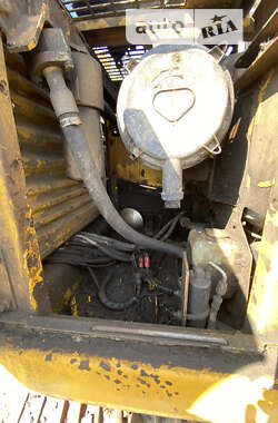 Гусеничный экскаватор Komatsu PC 240NLC-8 2005 в 