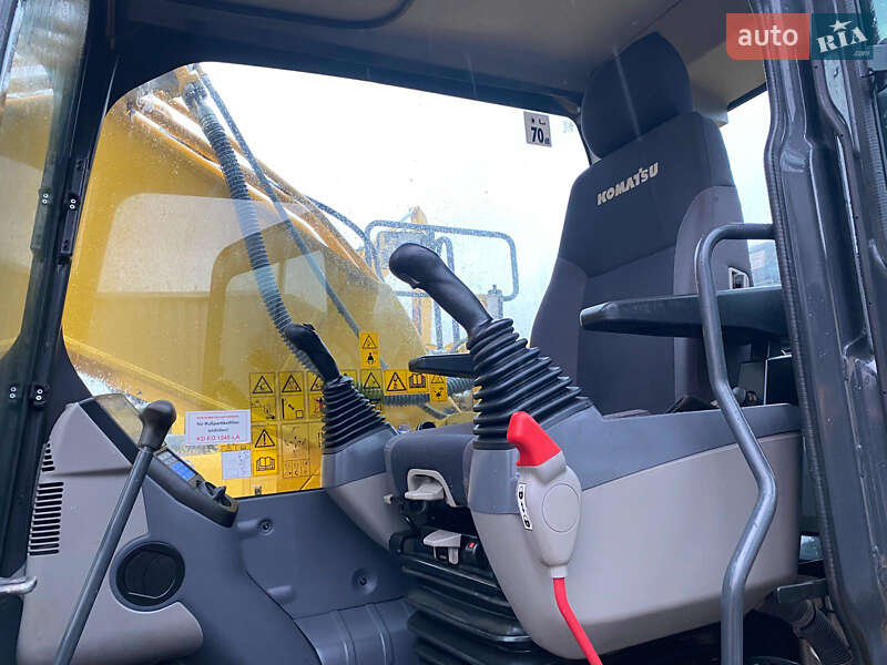 Гусеничний екскаватор Komatsu PC 240NLC-8 2018 в Львові