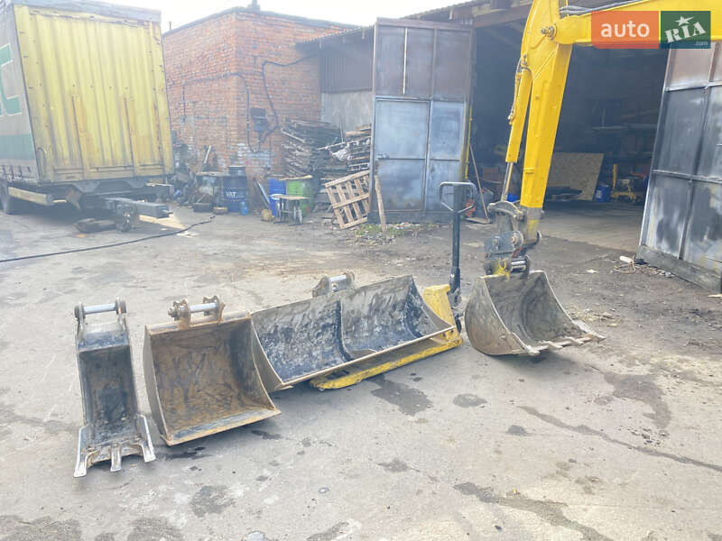 Миниэкскаватор Komatsu PC 35MR 2013 в Хмельницком