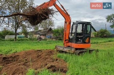 Гусеничний екскаватор Komatsu PC 50MR-2 2006 в Чернівцях