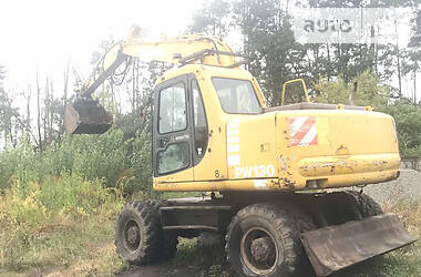 Экскаватор погрузчик Komatsu PW 2002 в Радомышле