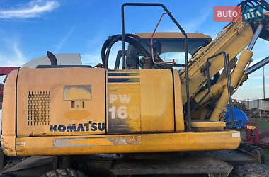 Колесный экскаватор Komatsu PW 2006 в 