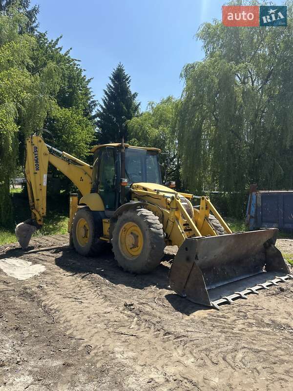 Komatsu WB 2011