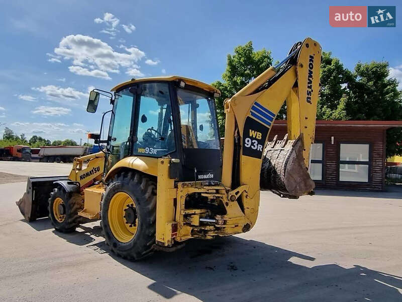 Экскаватор погрузчик Komatsu WB 2008 в Николаеве