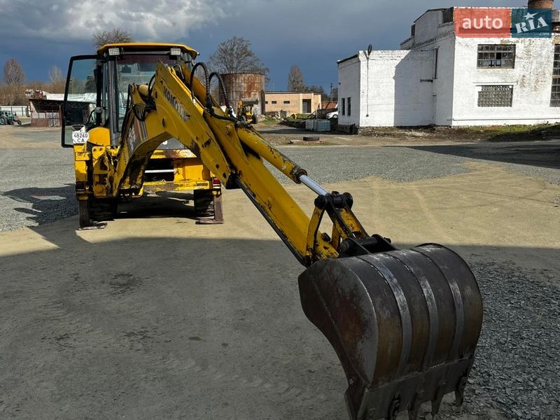 Екскаватор навантажувач Komatsu WB 2007 в Єрках