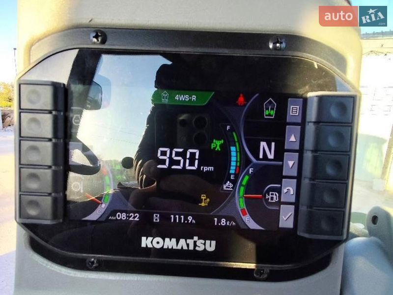 Гудронатор Komatsu WB 2022 в Черновцах фото 4 Гудронатор Komatsu WB 2022 в Черновцах