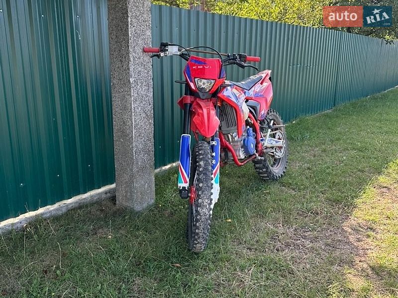 Мотоцикл Без обтікачів (Naked bike) Kovi Max 300 2022 в Березному