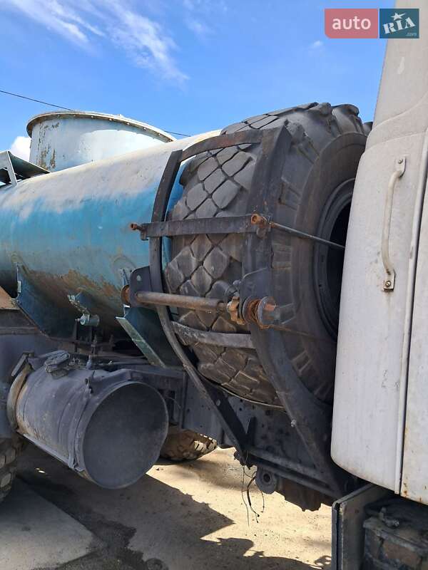 Бензовоз КрАЗ 260 1993 в Полтаві