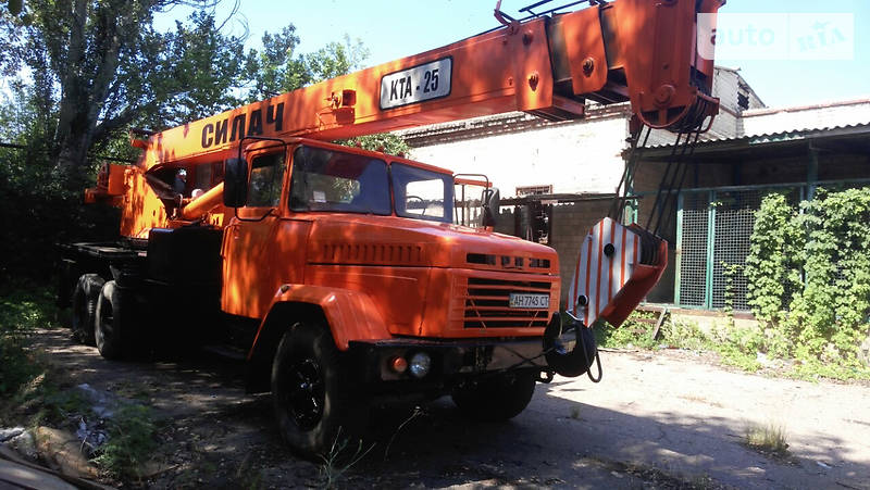 КрАЗ 3575 KTA 25