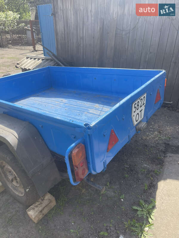 Легковой прицеп КрАЗ 8138 2003 в 