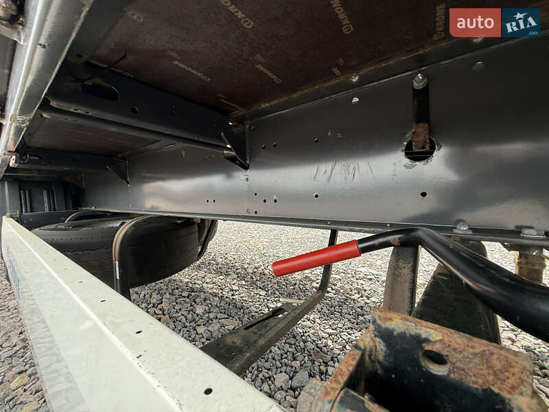 Тентованный борт (штора) - полуприцеп Krone ADF 2017 в Киеве фото 11 Тентованный борт (штора) - полуприцеп Krone ADF 2017 в Киеве