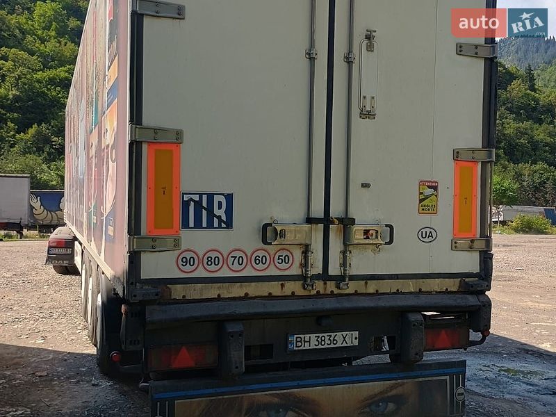 Рефрижератор напівпричіп Krone ADF 2002 в Одесі