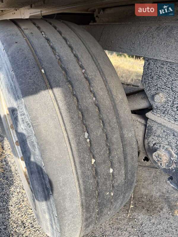 Контейнеровоз Krone AZ 2007 в Днепре