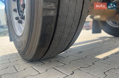 Контейнеровоз Krone AZ 2018 в Чернівцях