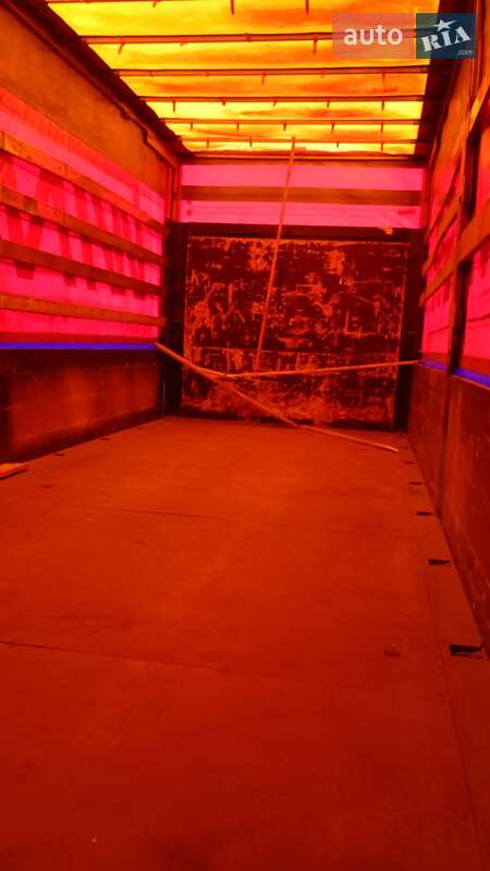 Контейнеровоз Krone AZW 2007 в Сумах