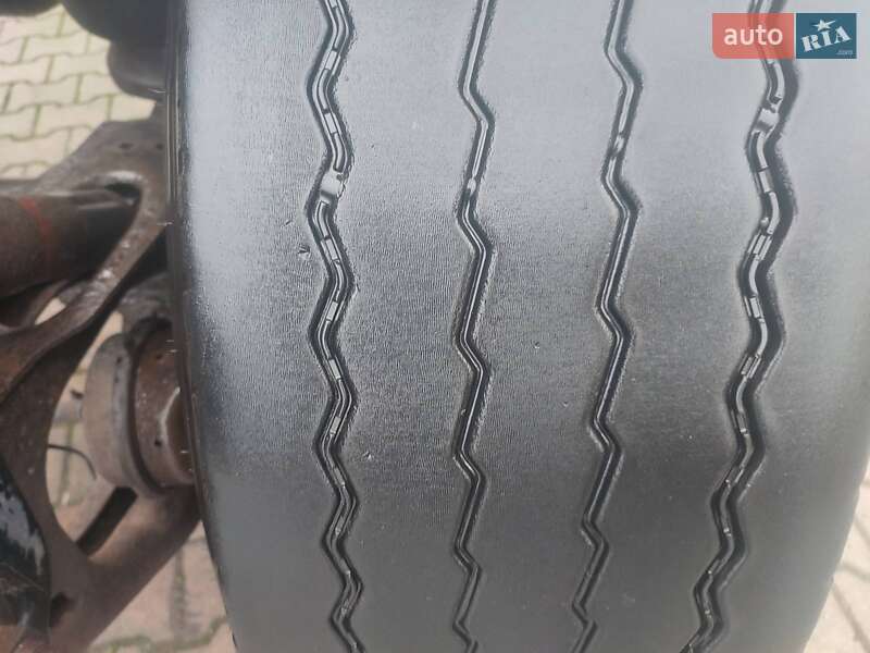 Контейнеровоз Krone BDF 2005 в Запорожье