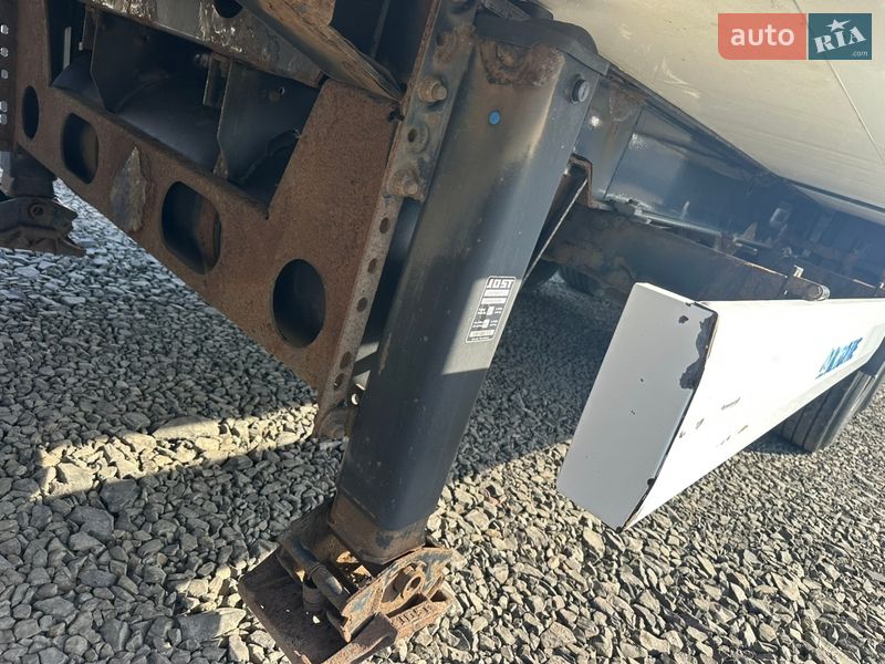 Рефрижератор полуприцеп Krone Cool Liner 2011 в Луцке