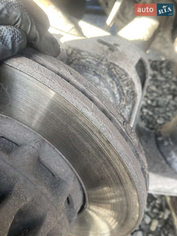 Тентованный борт (штора) - полуприцеп Krone Mega 2014 в Луцке