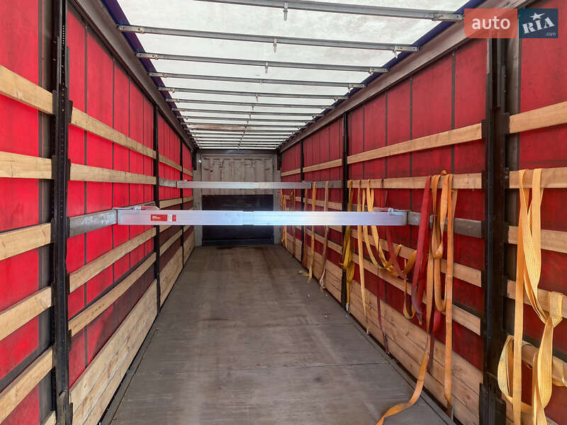 Тентованный борт (штора) - полуприцеп Krone Profi Liner 2008 в Киеве фото 8 Тентованный борт (штора) - полуприцеп Krone Profi Liner 2008 в Киеве