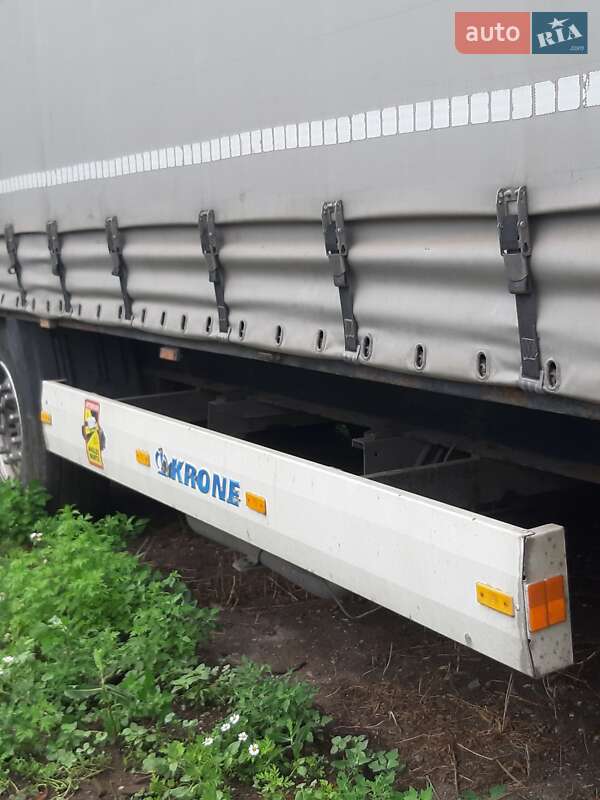 Тентований борт (штора) - напівпричіп Krone Profi Liner 2012 в Городку фото 5 Тентований борт (штора) - напівпричіп Krone Profi Liner 2012 в Городку