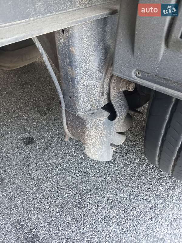 Тентованный борт (штора) - полуприцеп Krone Profi Liner 2009 в Ужгороде