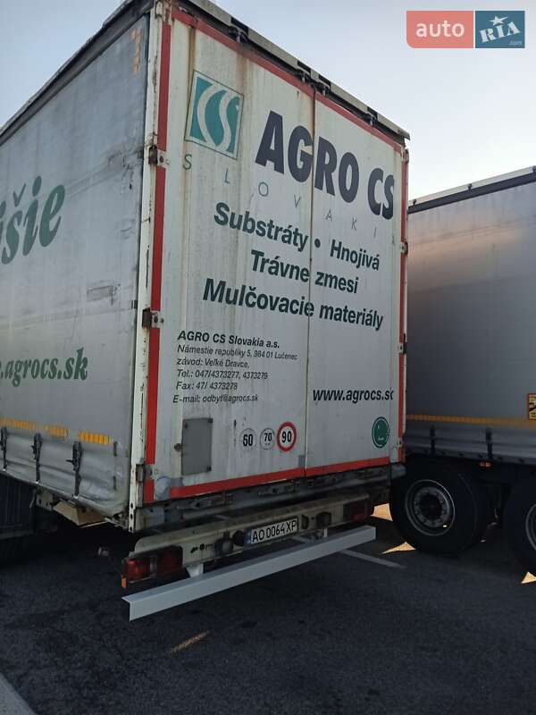 Тентованный борт (штора) - полуприцеп Krone Profi Liner 2009 в Ужгороде