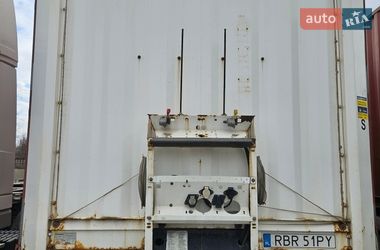 Тентований борт (штора) - напівпричіп Krone Profi Liner 2010 в Одесі