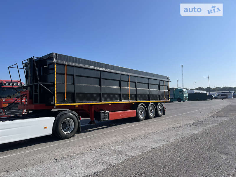 Зерновоз - напівпричіп Krone SAF 2007 в Рівному