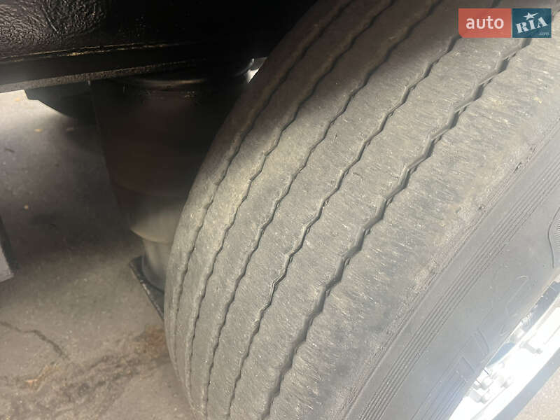 Тентований борт (штора) - напівпричіп Krone SAF 2012 в Вінниці