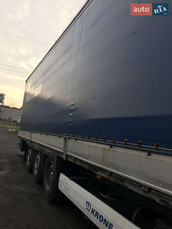 Бортовий напівпричіп Krone SAF 2013 в Міжгір'ї