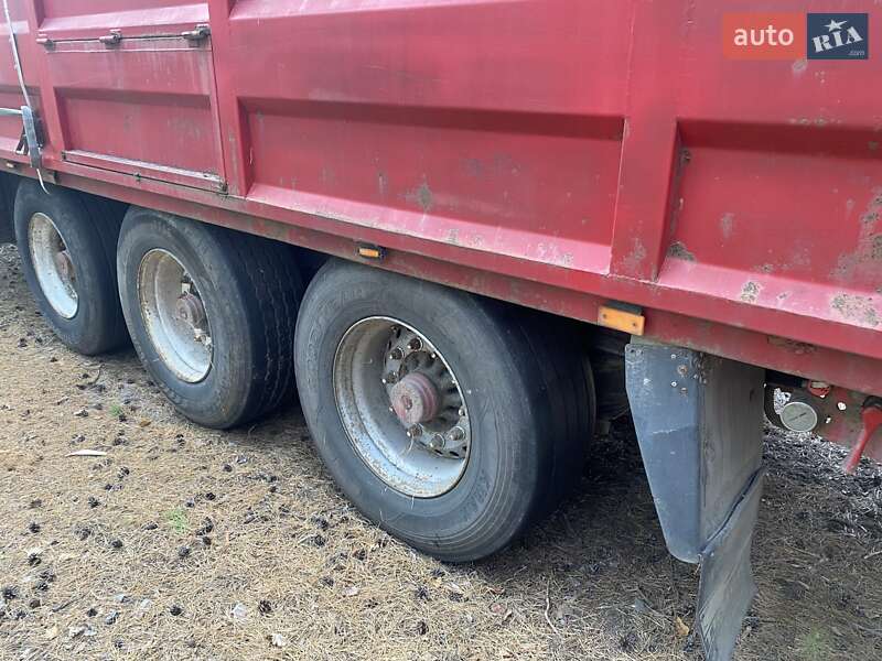 Зерновоз - полуприцеп Krone SAF 2002 в Ирпене