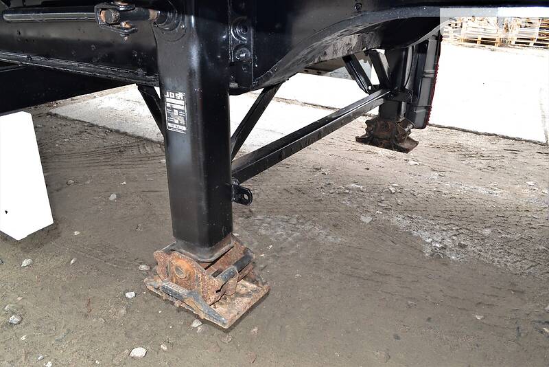 Тентованный борт (штора) - полуприцеп Krone SD 27 2011 в Львове фото 26 Тентованный борт (штора) - полуприцеп Krone SD 27 2011 в Львове