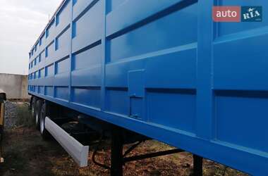 Бортовой полуприцеп Krone SD 27 2009 в Сарате