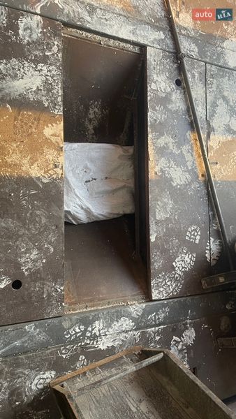 Тентованный борт (штора) - полуприцеп Krone SD 27 2015 в Киеве