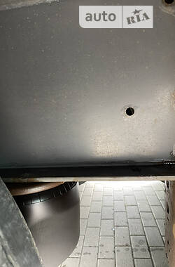Тентованный борт (штора) - полуприцеп Krone SD 2012 в Хусте