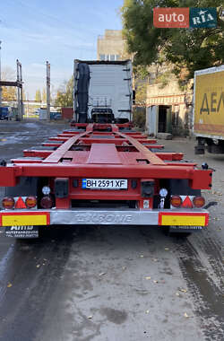 Контейнеровоз полуприцеп Krone SD 2012 в 