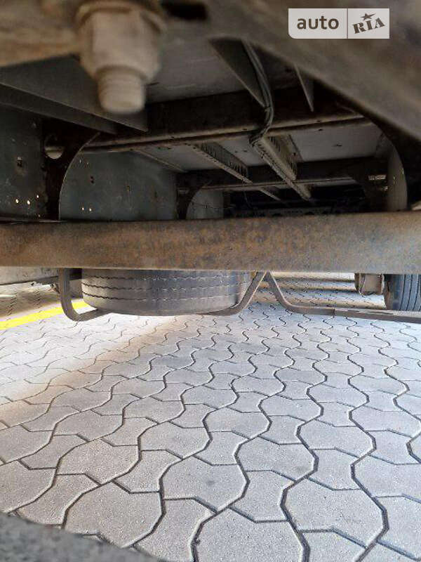 Тентованный борт (штора) - полуприцеп Krone SD 2012 в Хусте фото 9 Тентованный борт (штора) - полуприцеп Krone SD 2012 в Хусте