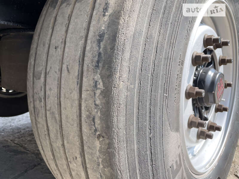 Тентованный борт (штора) - полуприцеп Krone SD 2013 в Львове