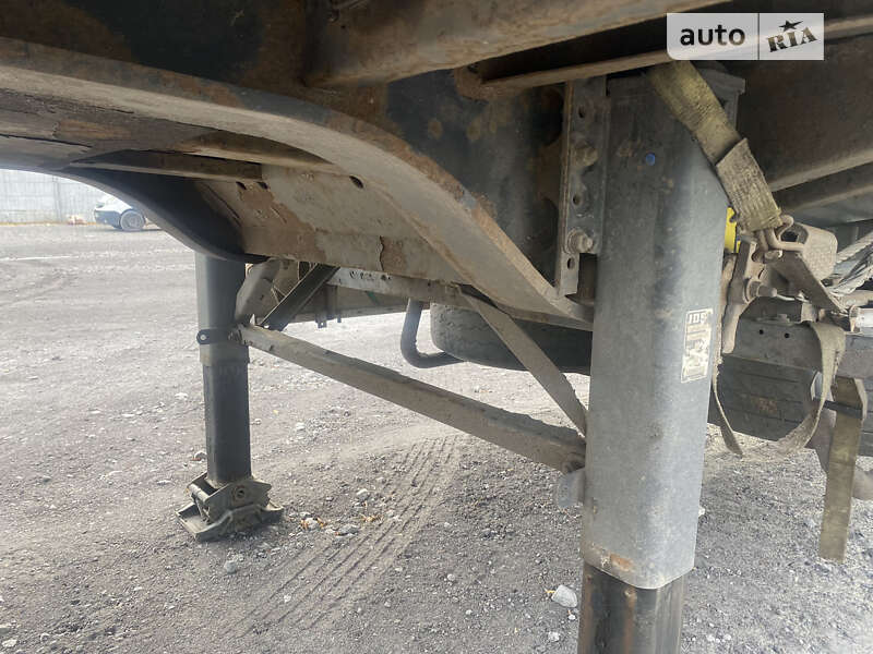 Тентований борт (штора) - напівпричіп Krone SD 2012 в Кам'янському