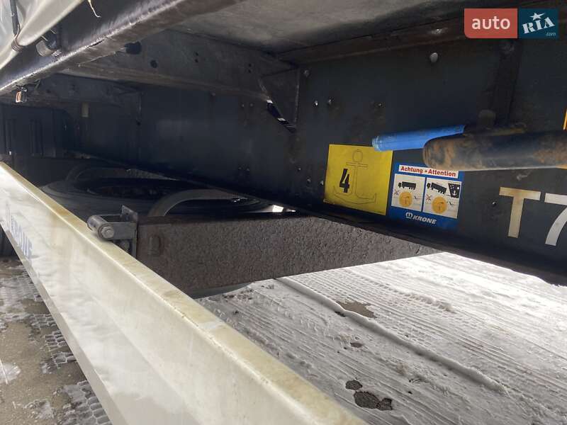 Тентованный борт (штора) - полуприцеп Krone SD 2013 в Киеве