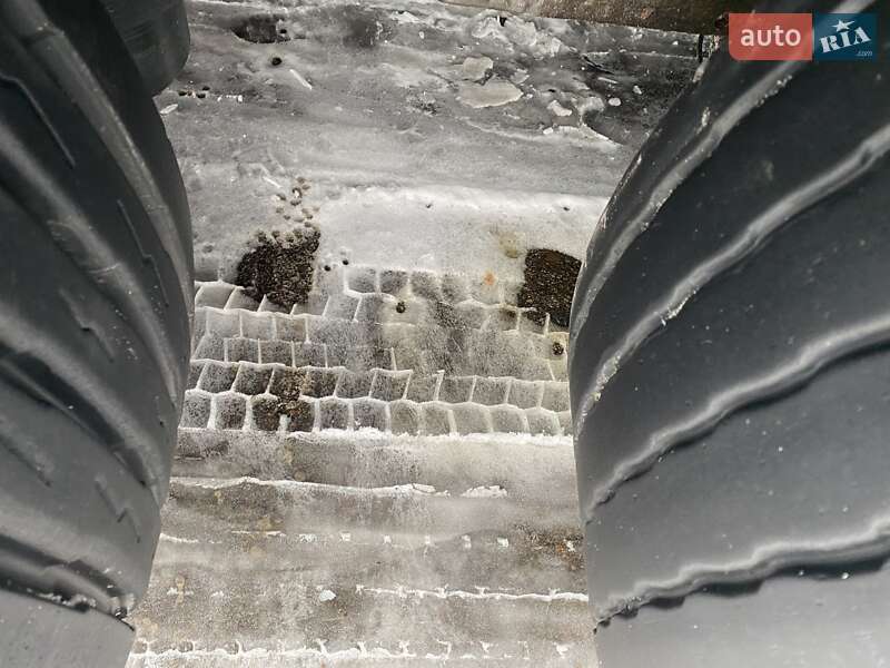 Тентованный борт (штора) - полуприцеп Krone SD 2013 в Киеве