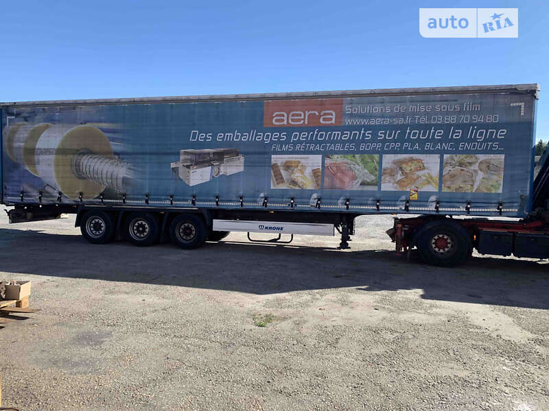Тентованный борт (штора) - полуприцеп Krone SD 2012 в Березане