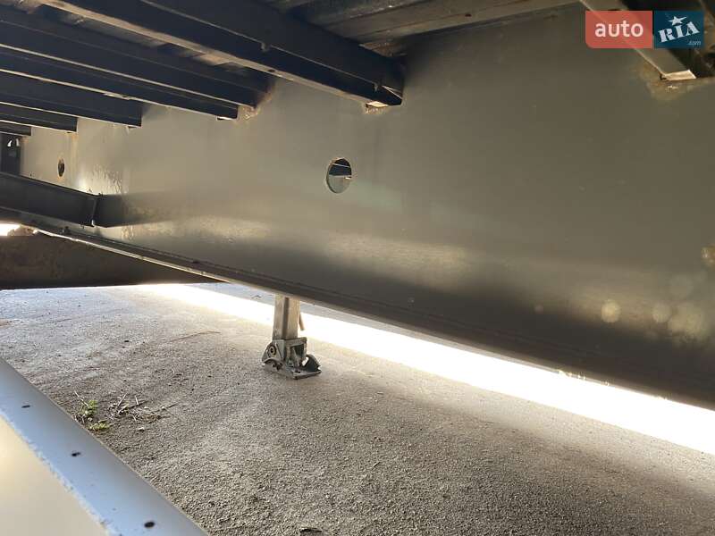 Тентованный борт (штора) - полуприцеп Krone SD 2014 в Киеве