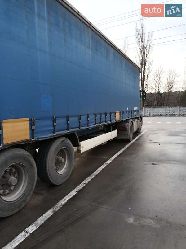 Тентованный борт (штора) - полуприцеп Krone SD 2006 в Каменец-Подольском