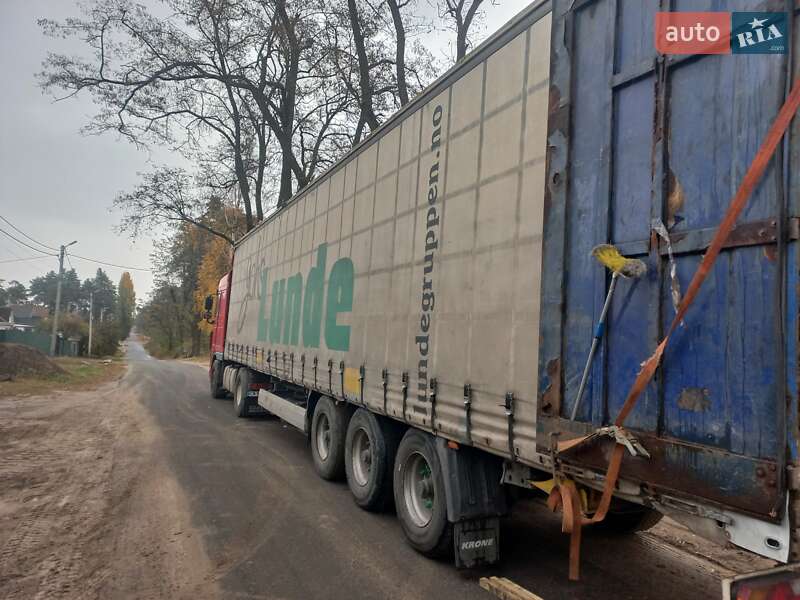 Тентованный борт (штора) - полуприцеп Krone SD 2007 в Черкассах фото Тентованный борт (штора) - полуприцеп Krone SD 2007 в Черкассах