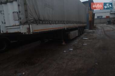 Бортовой полуприцеп Krone SD 2007 в 