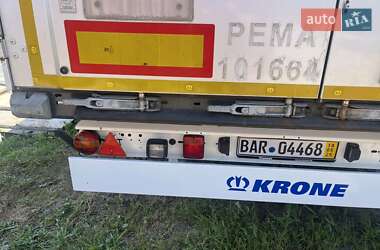 Тентованный борт (штора) - полуприцеп Krone SD 2014 в 