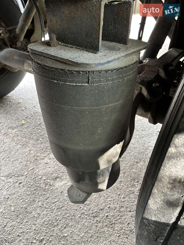 Изотермическая будка Krone SD 2011 в Ровно