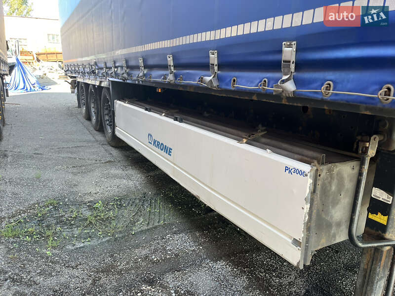 Тентованный борт (штора) - полуприцеп Krone SD 2015 в Иршаве